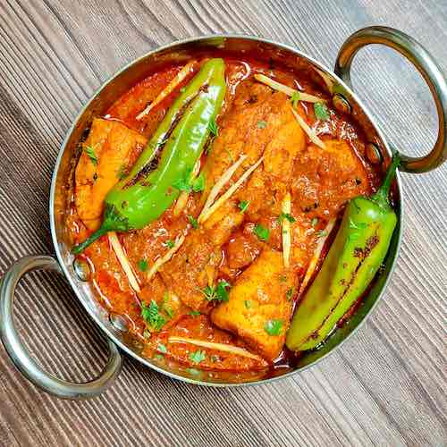 How to make achari chicken masala | Murgh achaari curry recipe ...